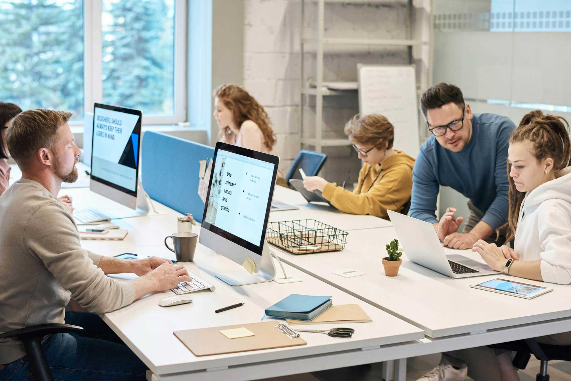Biz ağıllı və effektiv \ həllər təqdim edirik.